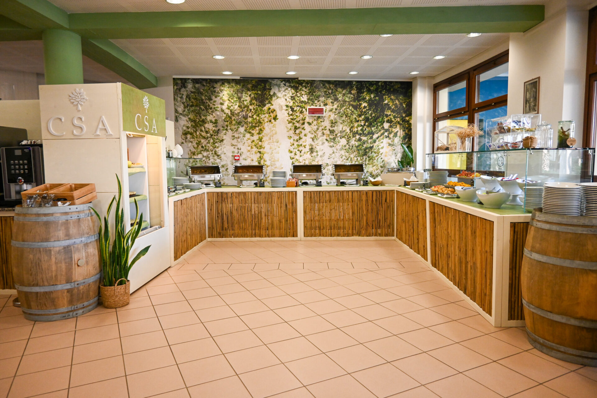 Internal Restaurant